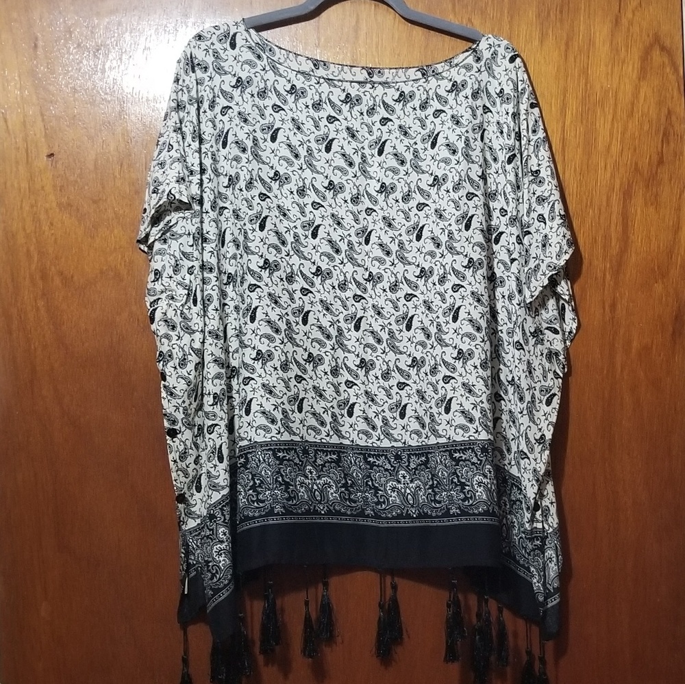 Ladies kimono top by Heimish